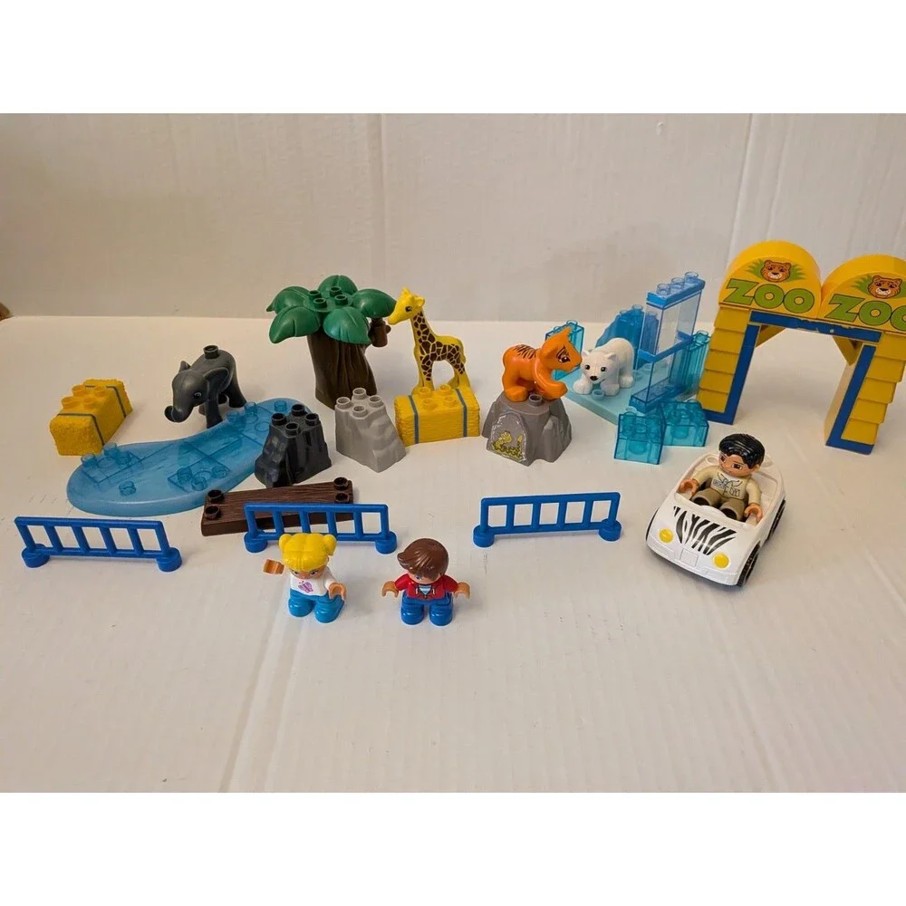 Lego Duplo Set 6136 My First Zoo & Mega Bloks Rocks, Etc